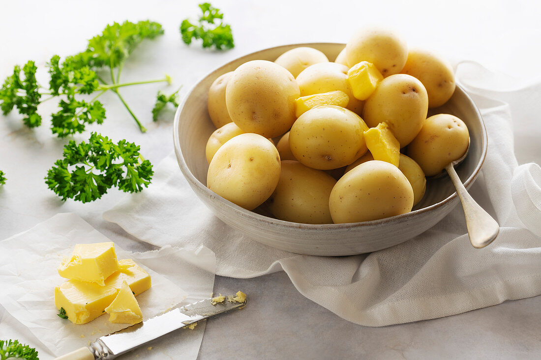 New potatoes with butter and parsley