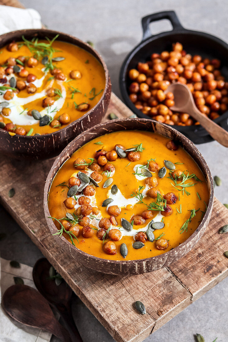 Vegan pumpkin soup with vegan cream