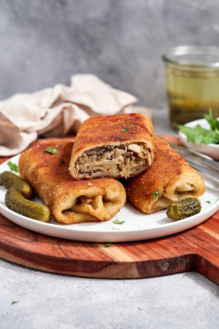 Polnische Kroketten mit Sauerkraut und Pilzen (vegan)