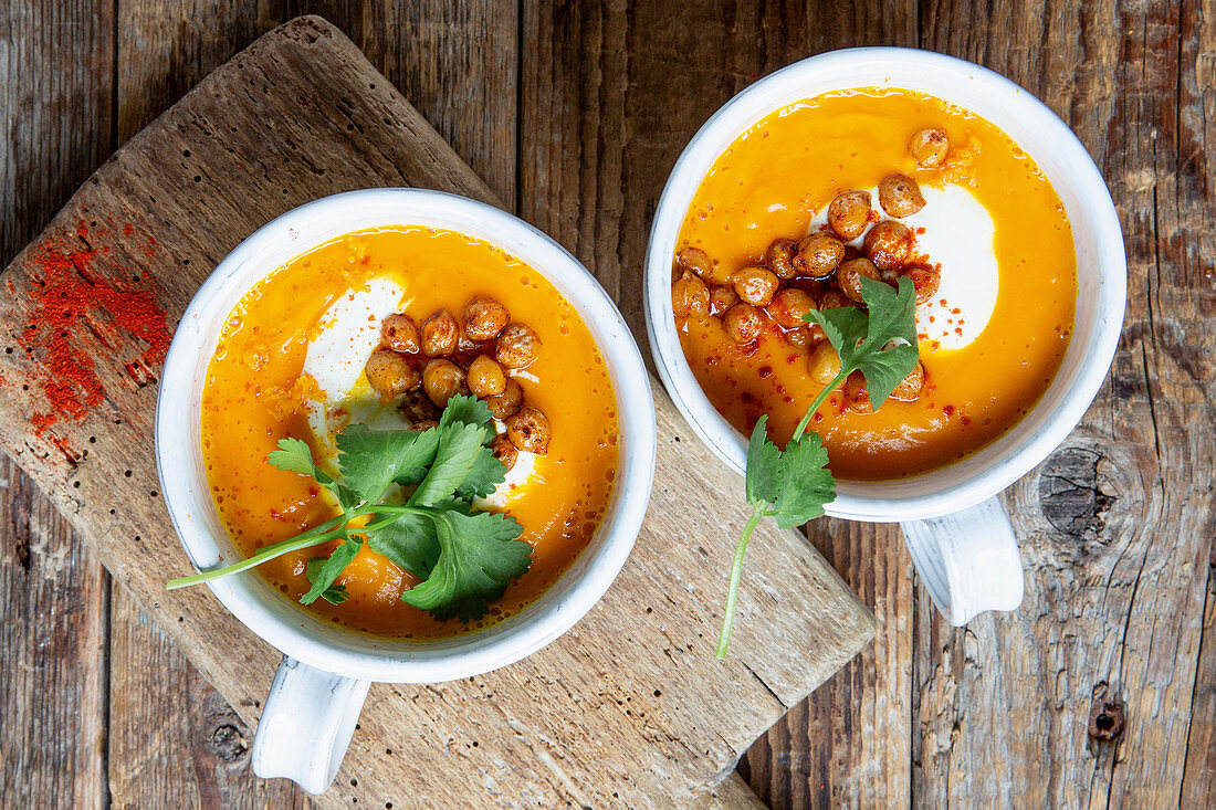 Pumpkin soup with spicy chickpeas