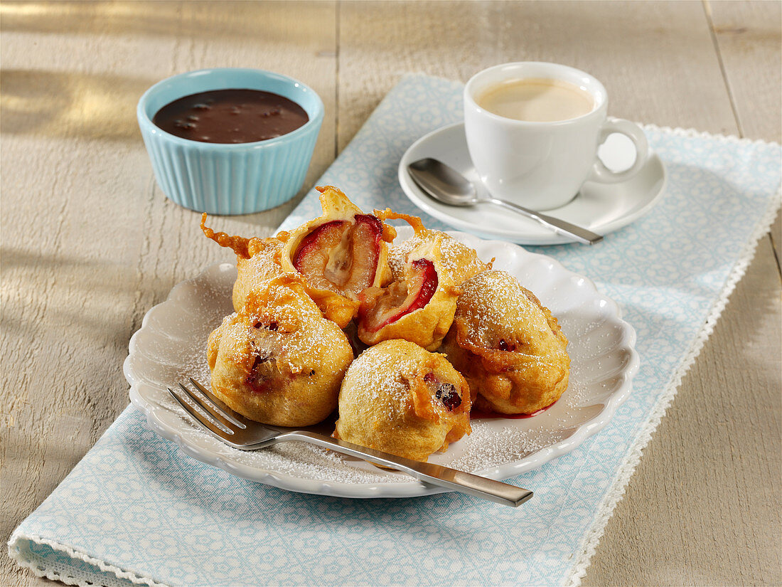 Deep-fried plums in batter