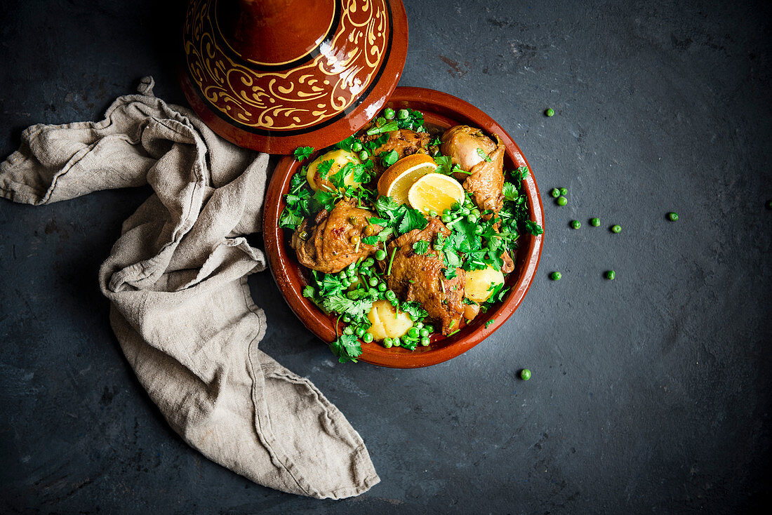 Moroccan chicken tagine with lemons and … – License Images – 13383065 ❘  StockFood