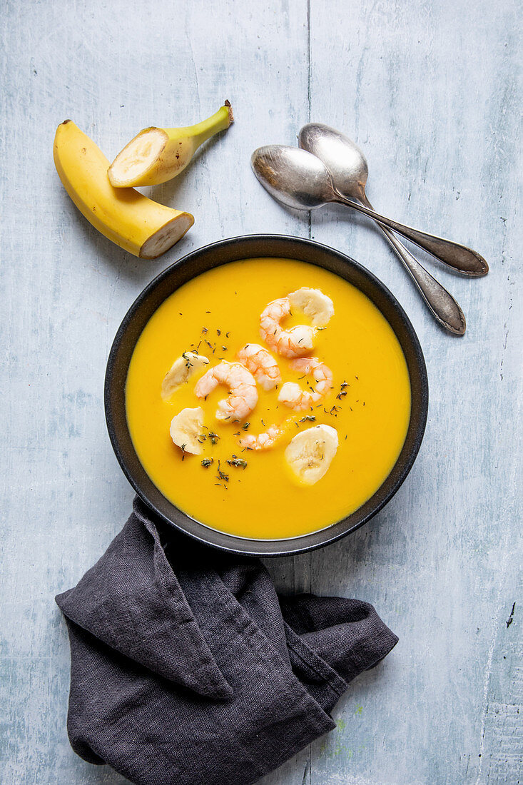 Banana soup with prawns