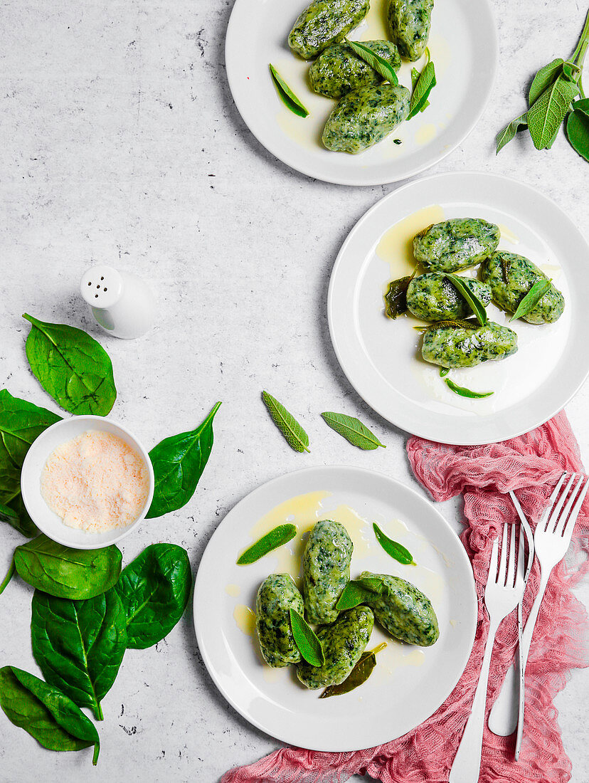 Malfatti Italian gnocchi with ricotta and spinach without potatoes