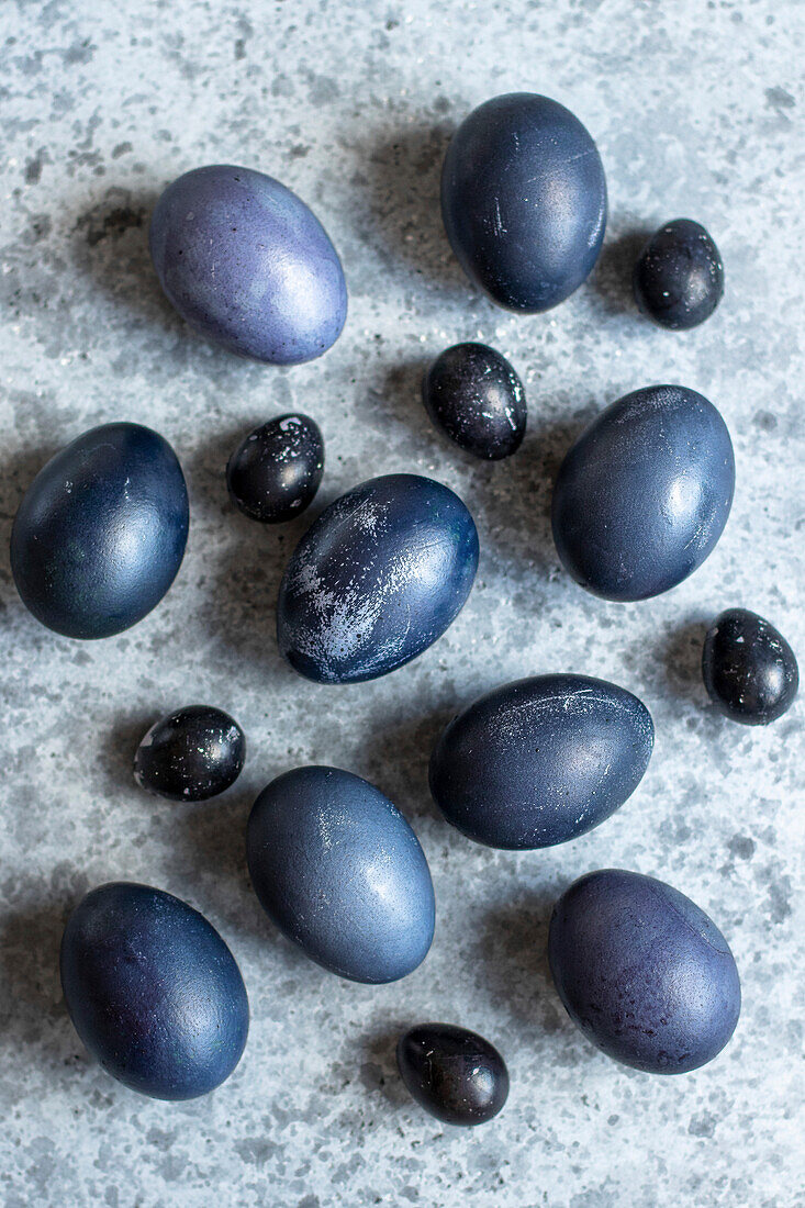 Blue Easter quail and chicken eggs
