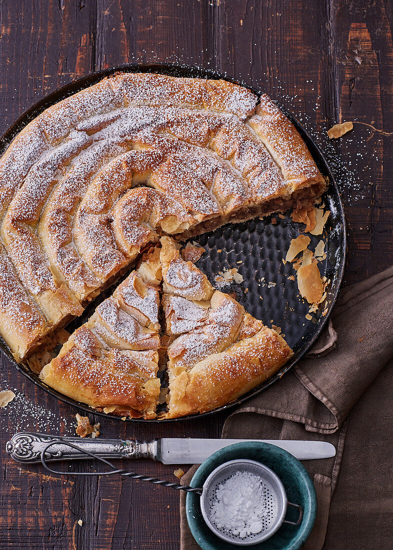 Apfel-Schneckenkuchen, angeschnitten