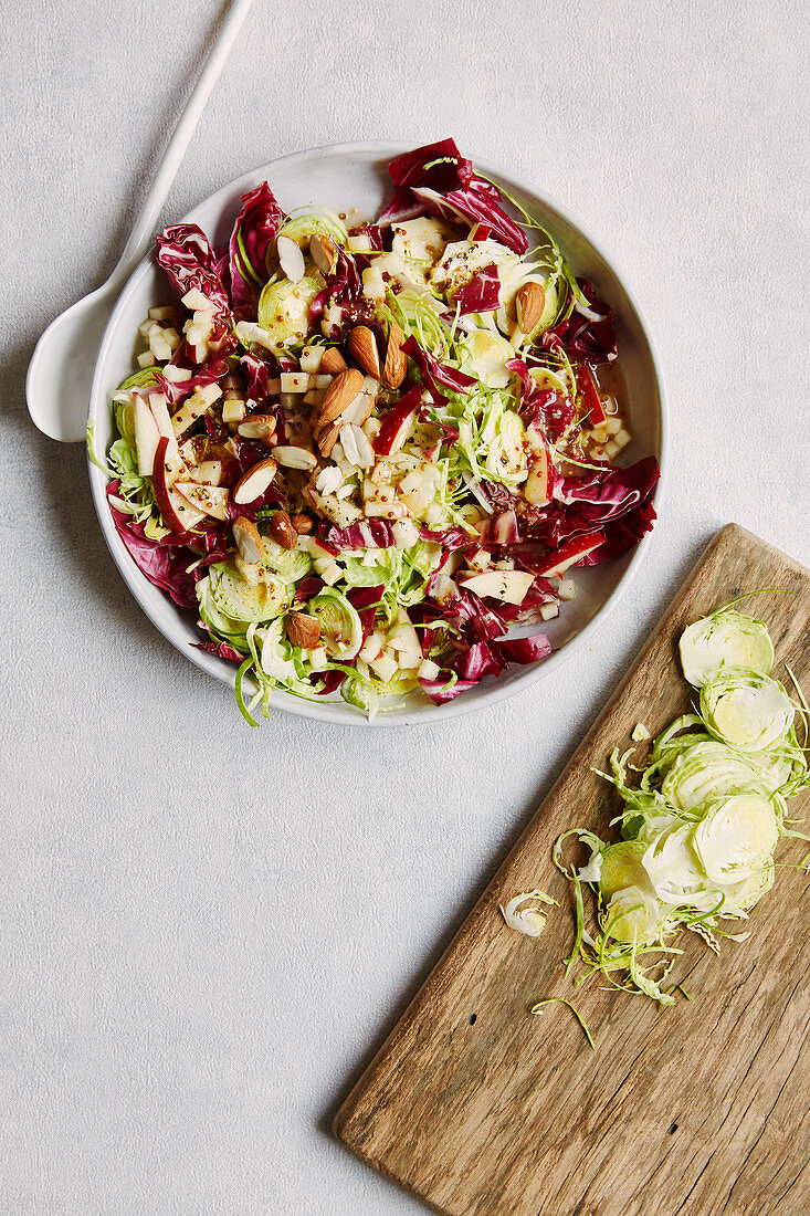 Brussels sprouts and radicchio salad with apples and almonds