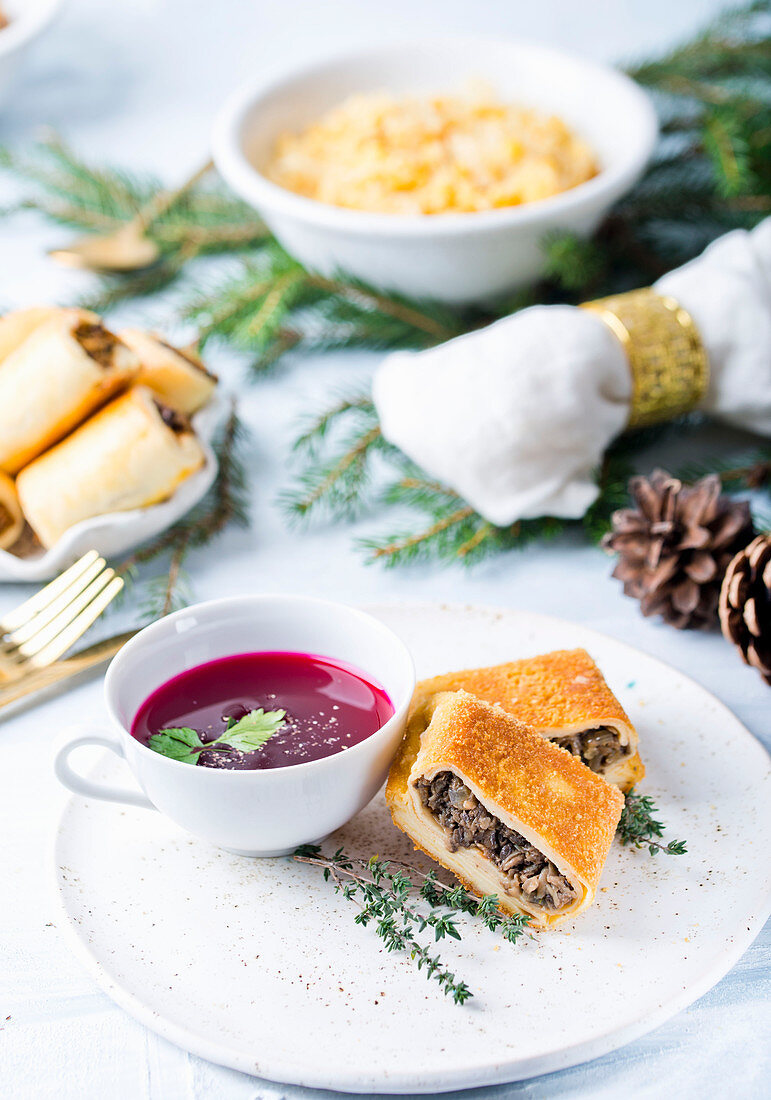 Kroketten mit Pilzen und Rote-Bete-Suppe