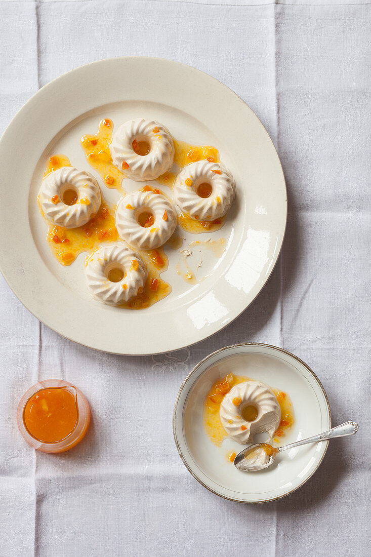 Panna Cotta mit Bittermandel