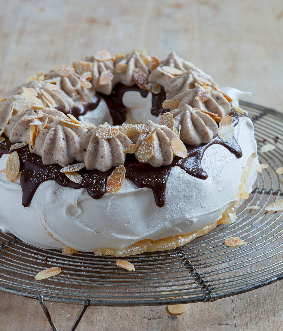 Pavlova Paris-Brest with almond flakes