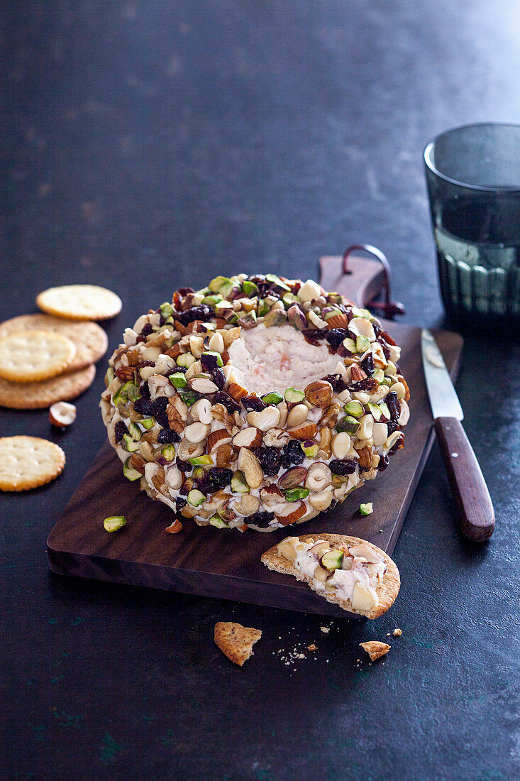 Vache-qui-rit cheese ball with ham and nuts