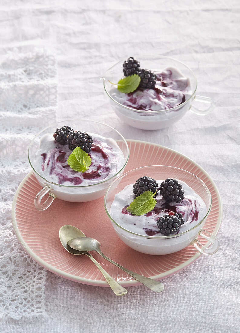 Marble blueberry mousse