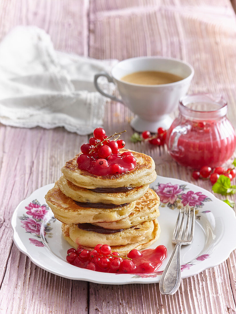 Pancakes with red currant