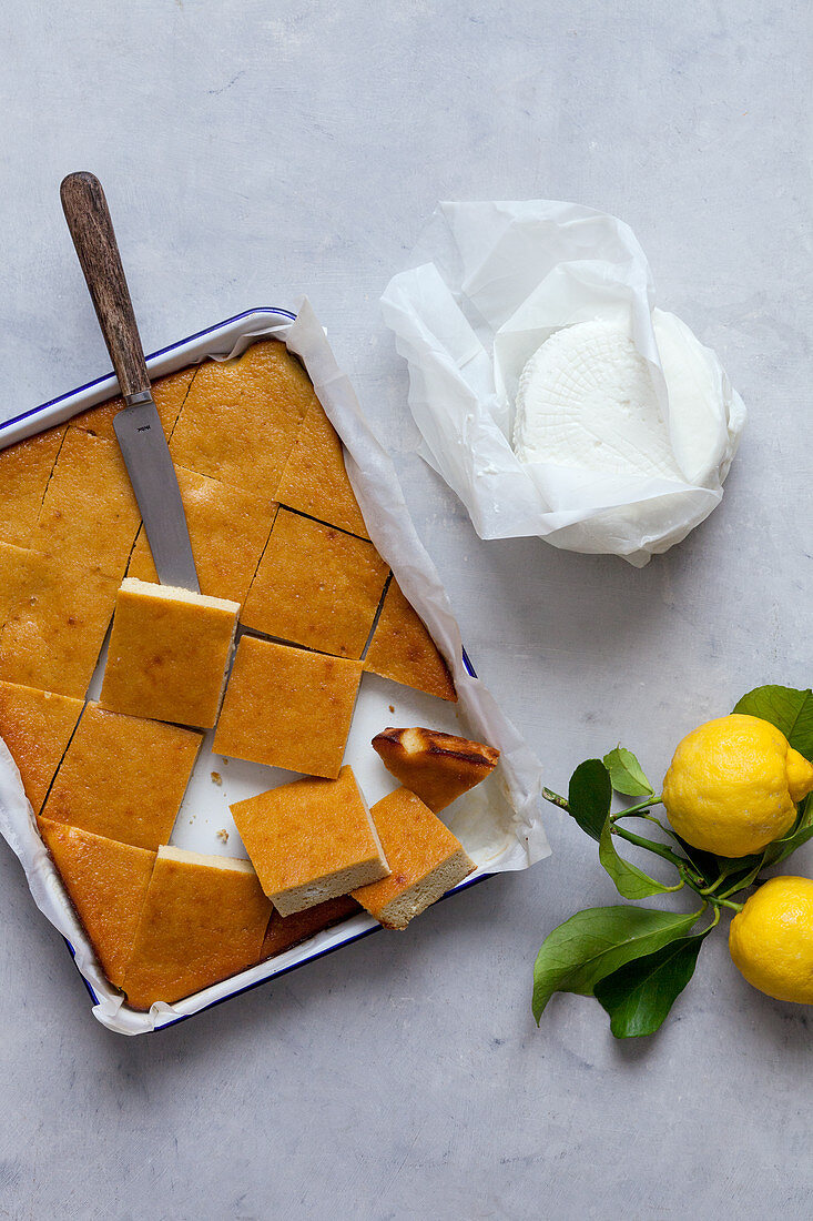 Corsican brocciu cake