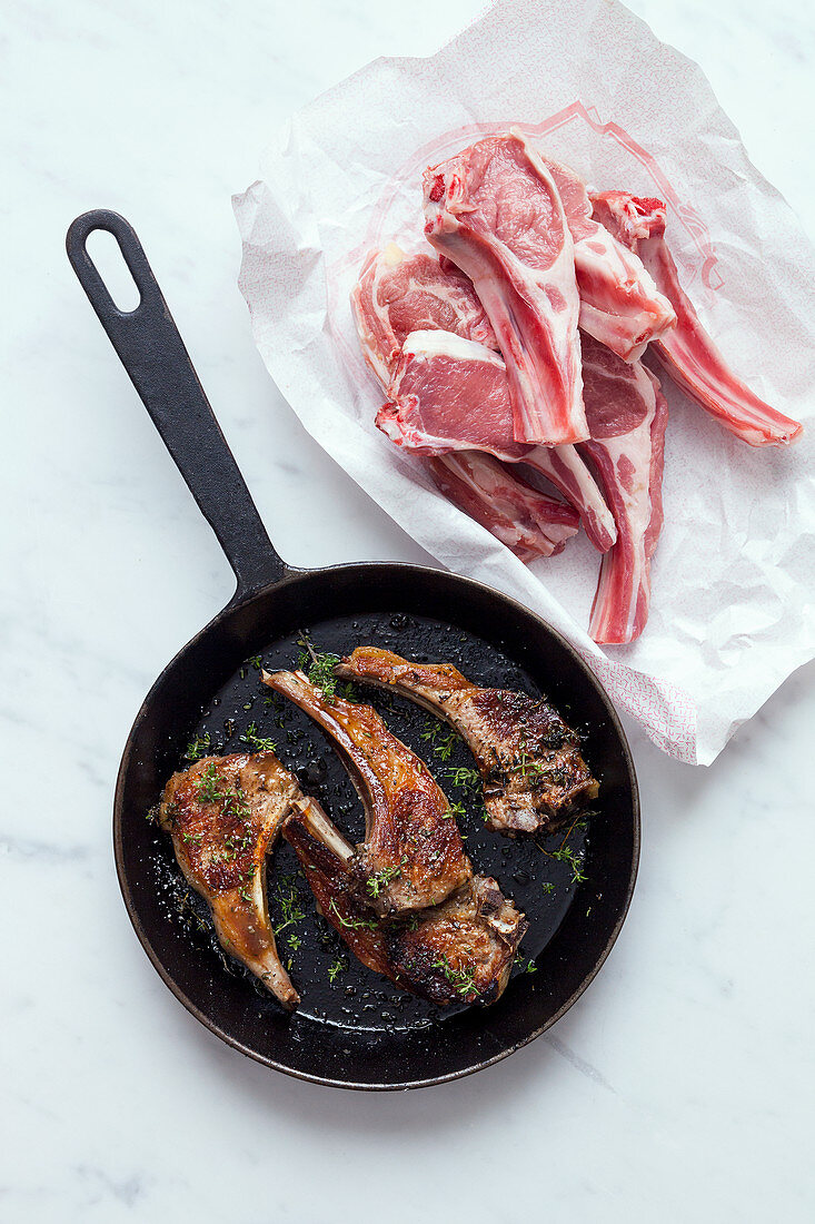 Fried lamb chops in a pan