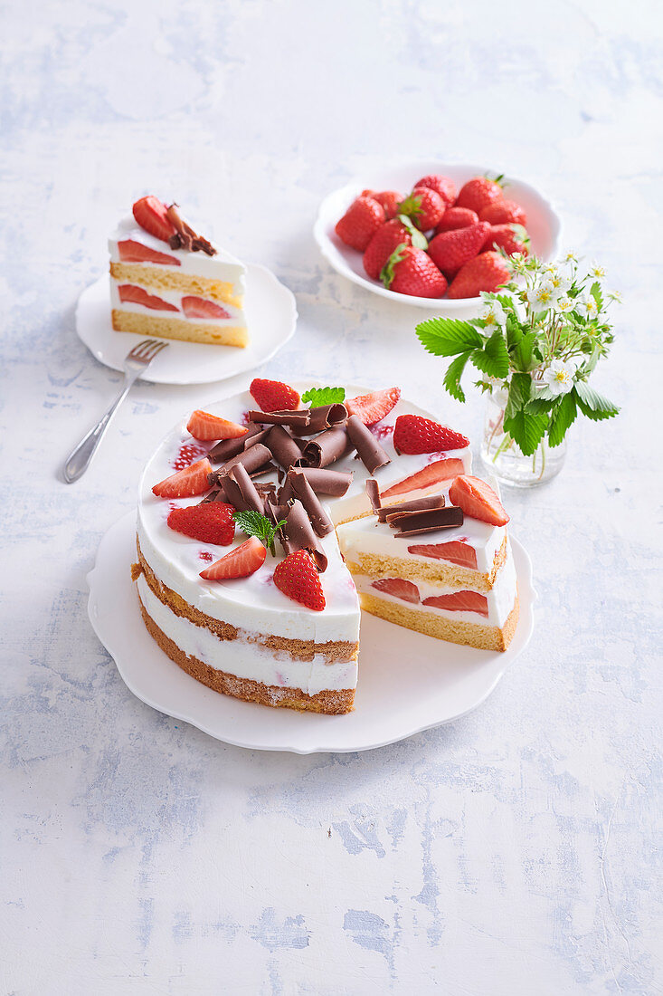 Cake strawberry dream with cottage cheese