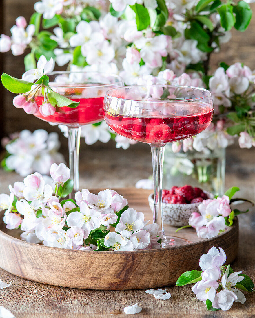 Spring raspberry cocktails