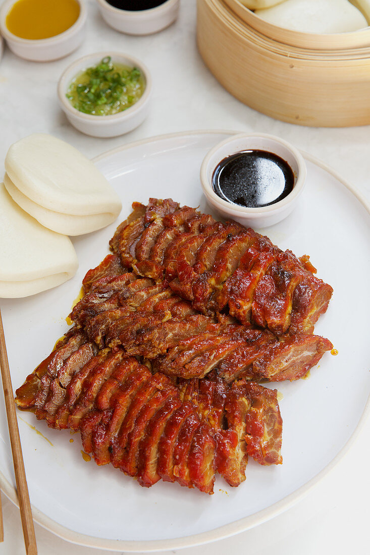 Char Siu Buns mit BBQ Schweinefleisch