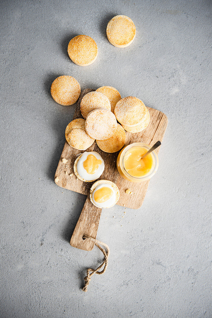 Glutenfreie Scones mit Zitronenquark