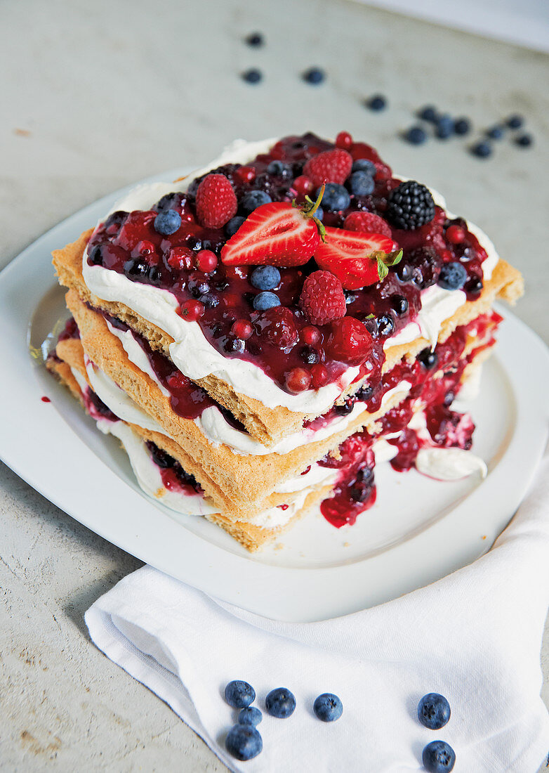 Lagkage – Danish layer cake