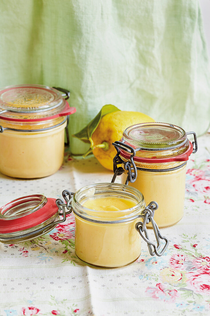 Lemon curd