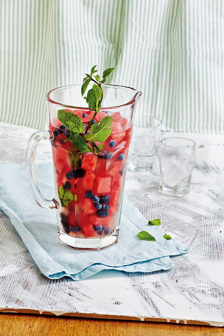 Melon and berry water