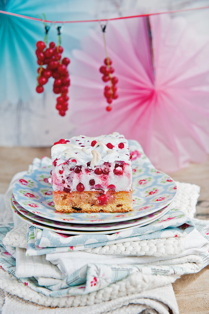 Oat and redcurrant slices with meringue