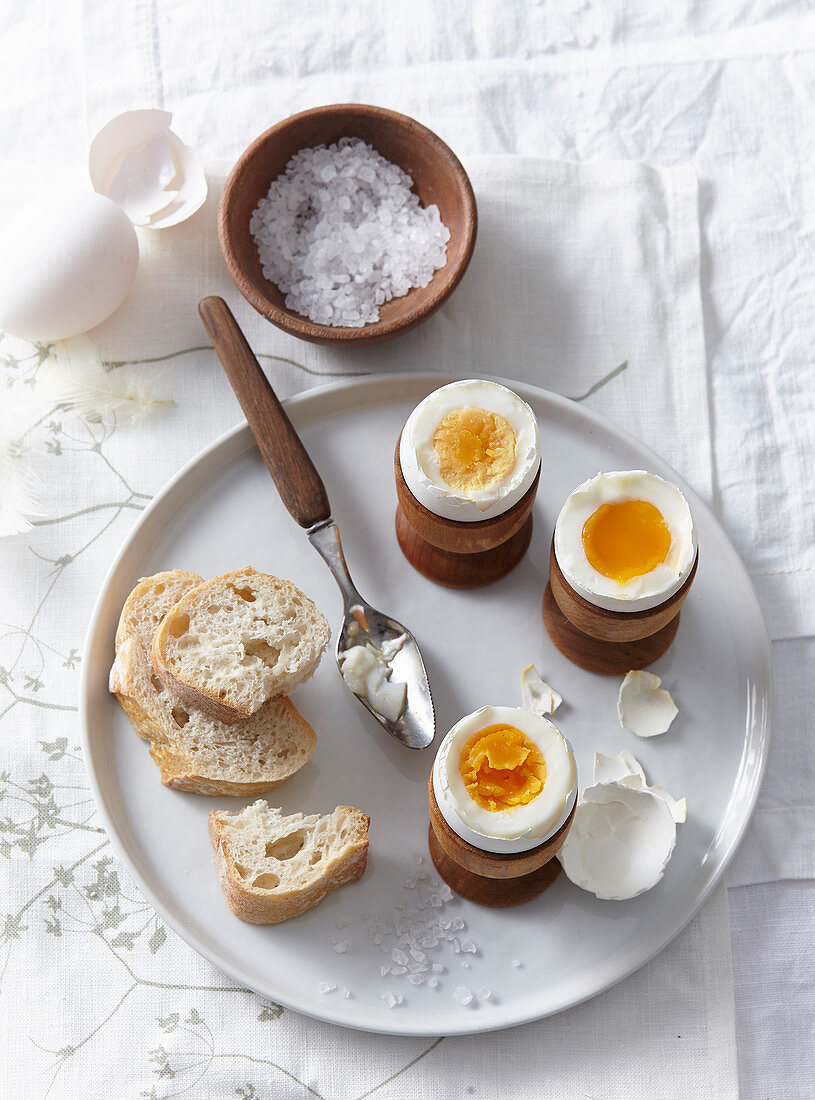 Boiled breakfast eggs