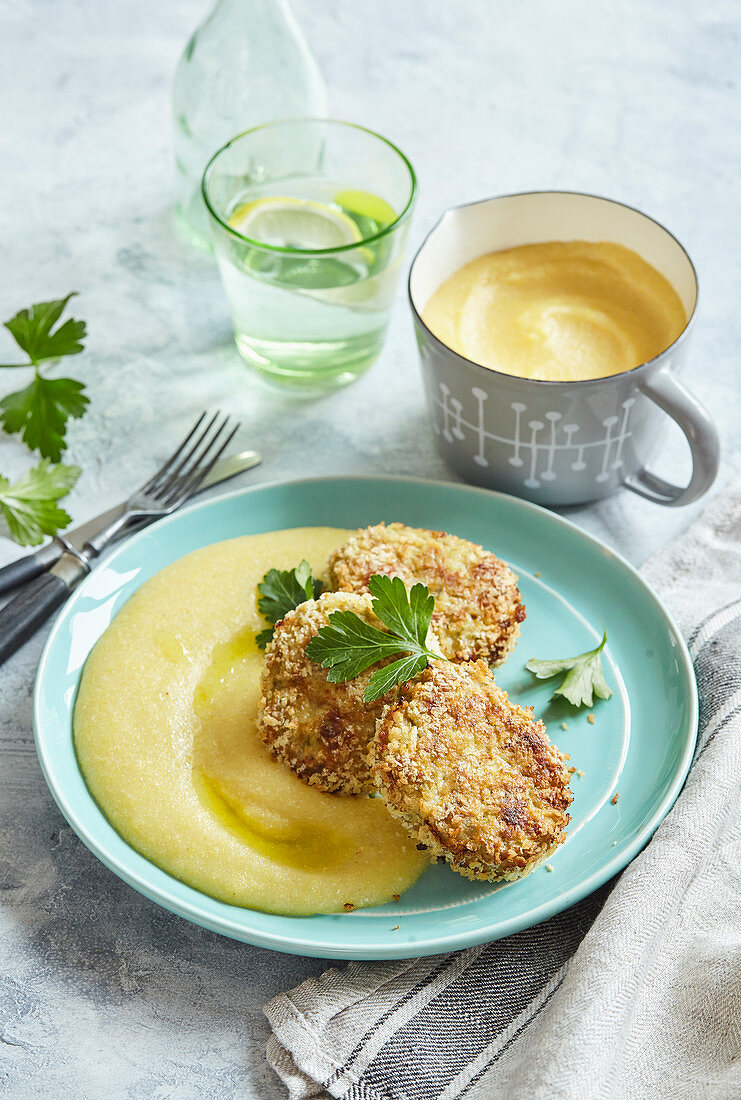 Cabbage (cole) burger with polenta puree