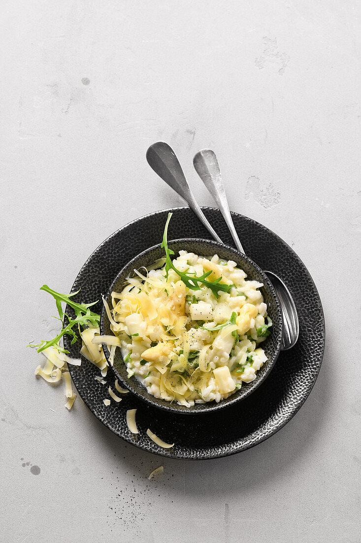 Asparagus risotto with rocket and Gruyere