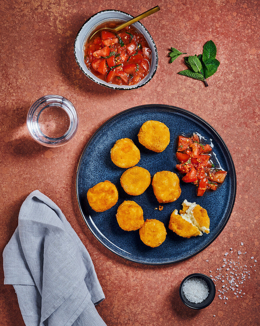 Cheese croquettes and salsa