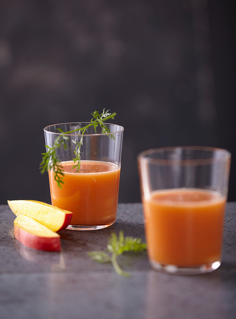 Fresh juice prepared from fruits and vegetables