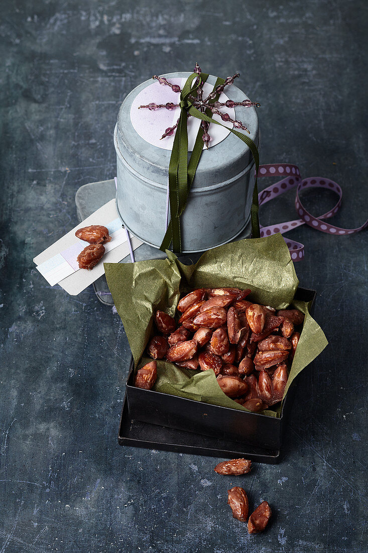 Caramelised punch almonds