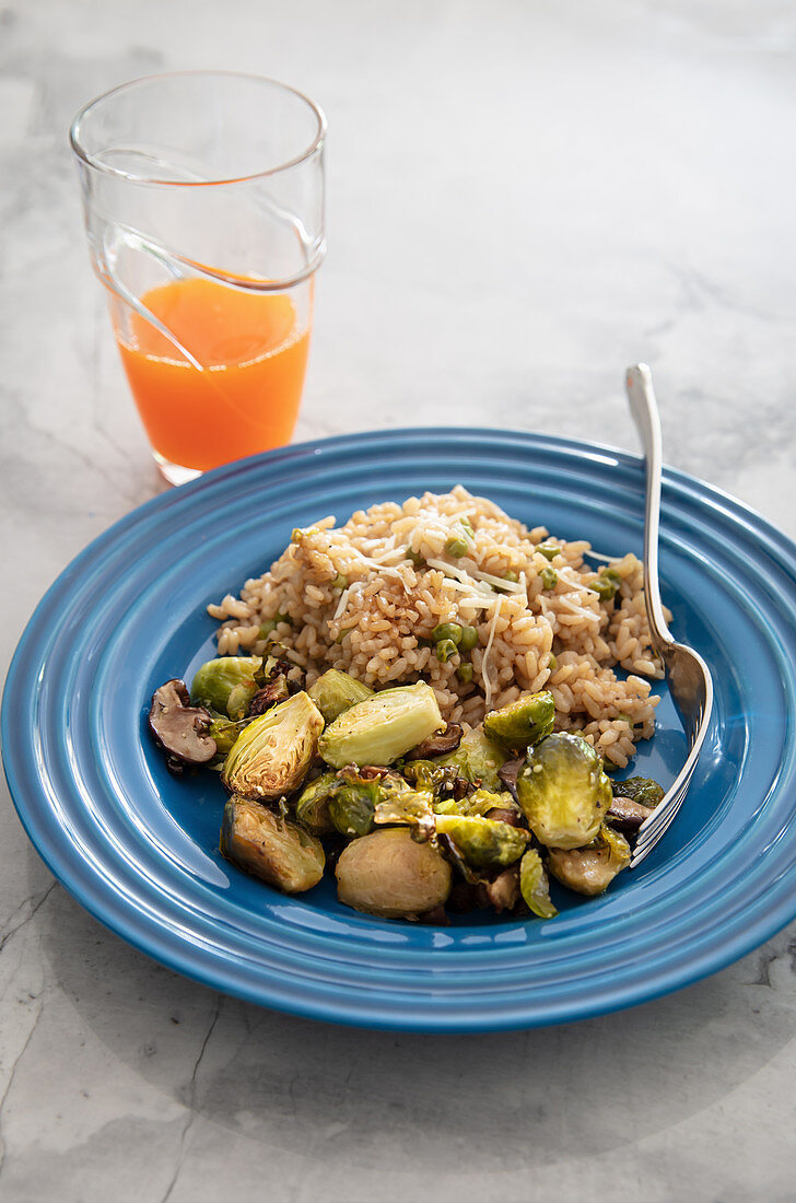 Roasted brussel sprouts with mushrooms and rice
