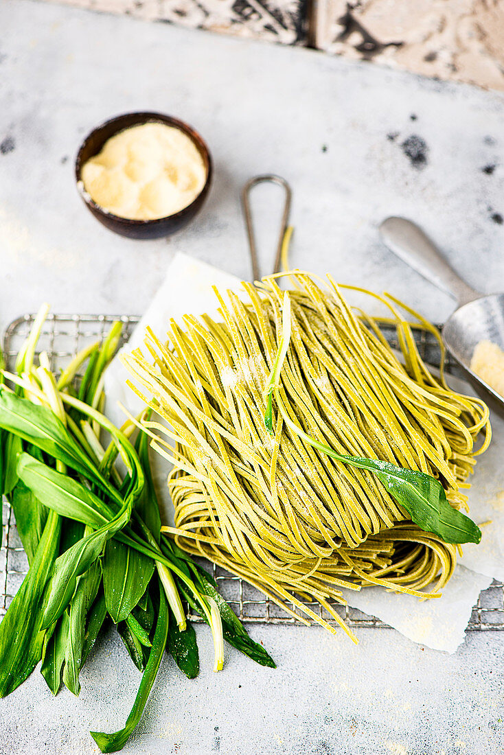 Fresh wild garlic pasta