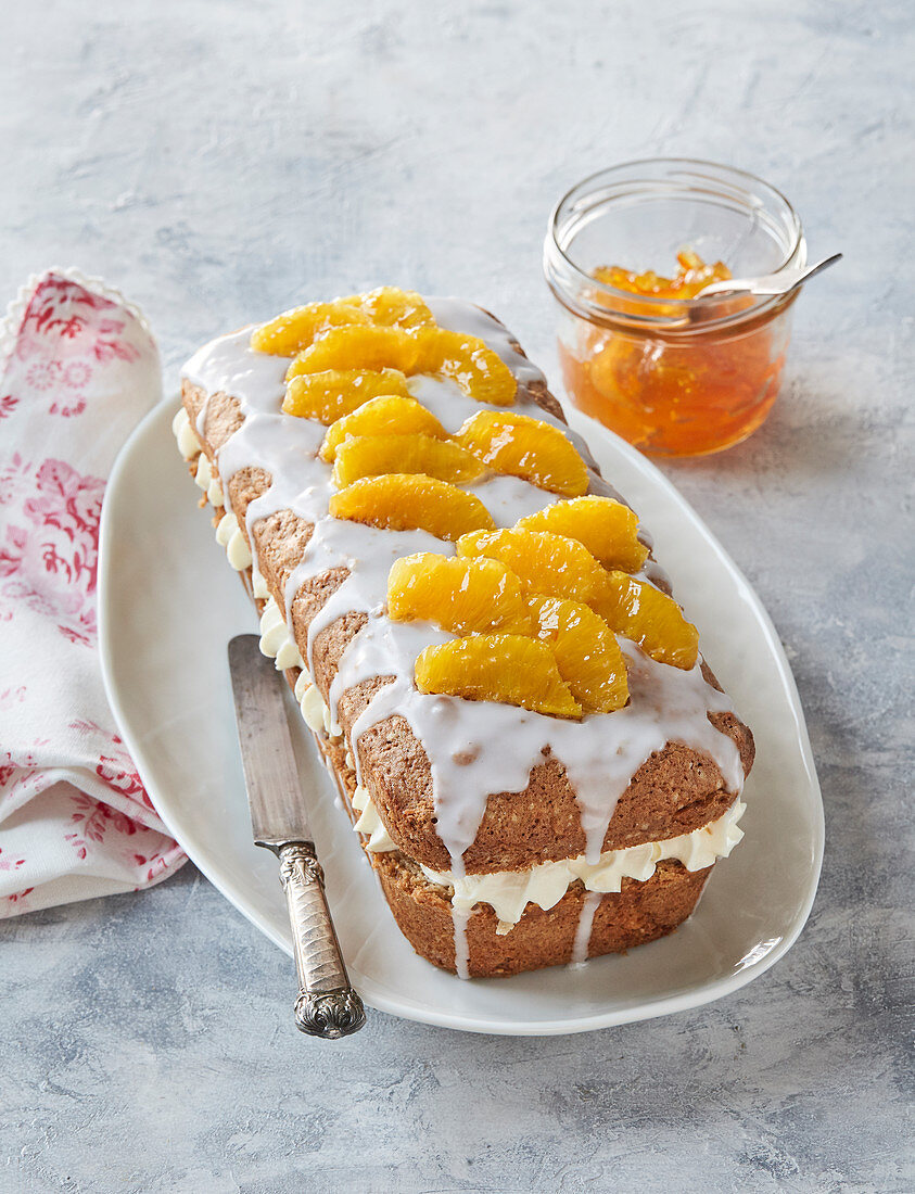 Coconut sweet loaf with oranges