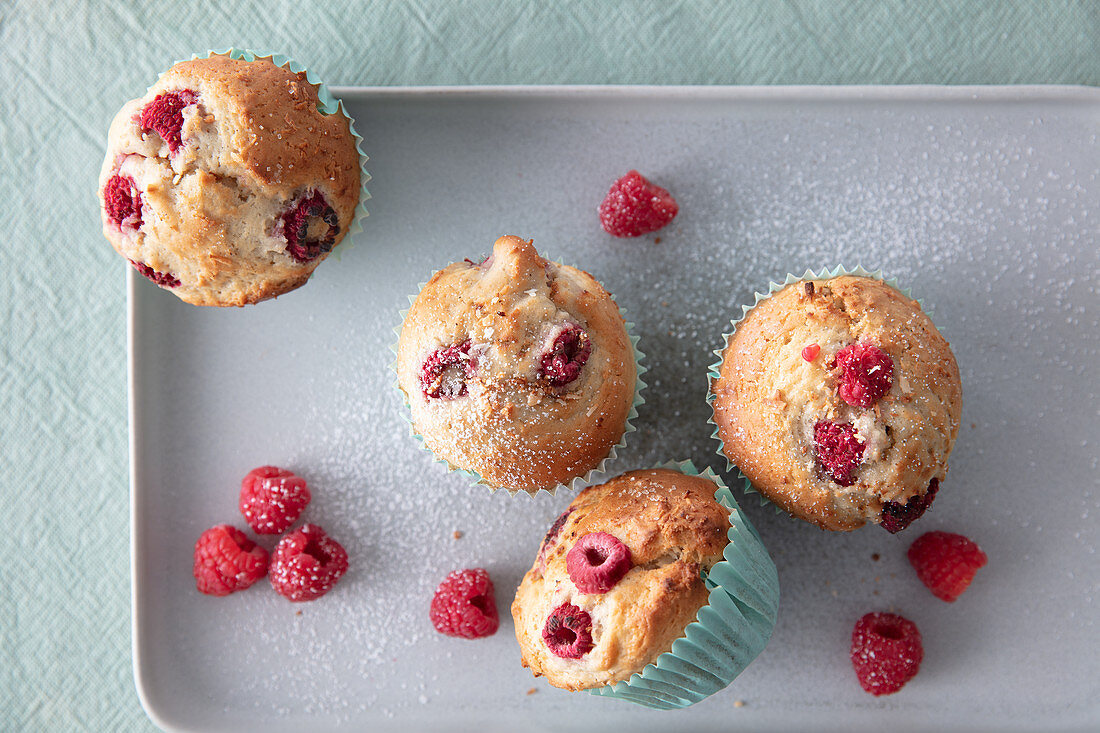 Vegan raspberry muffins