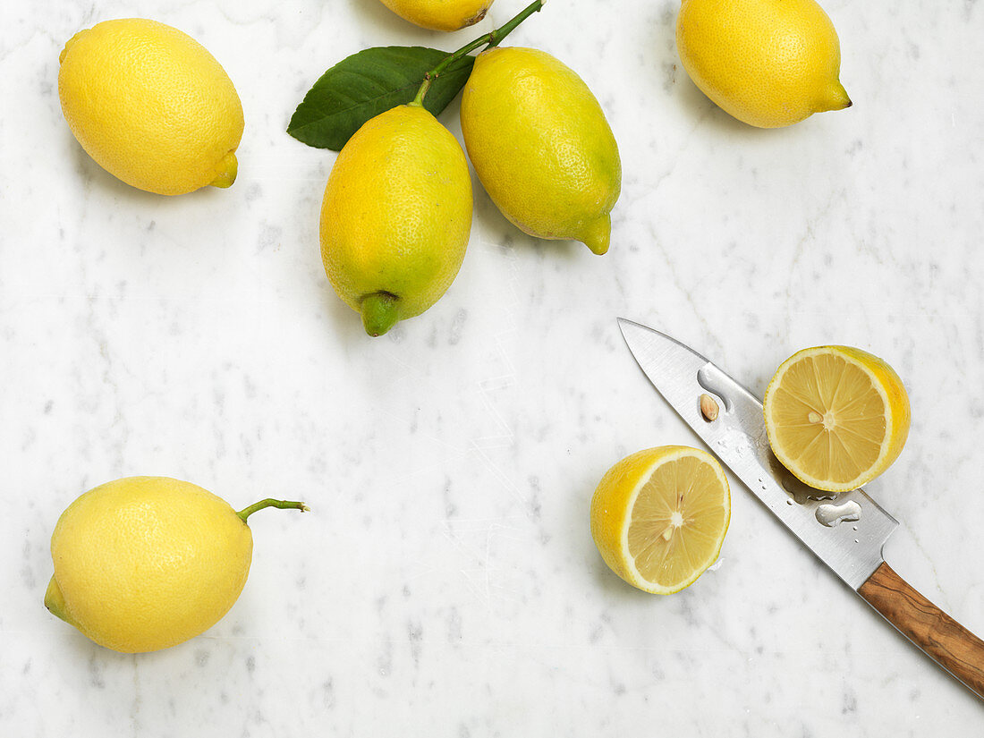 Fresh Amalfi lemons