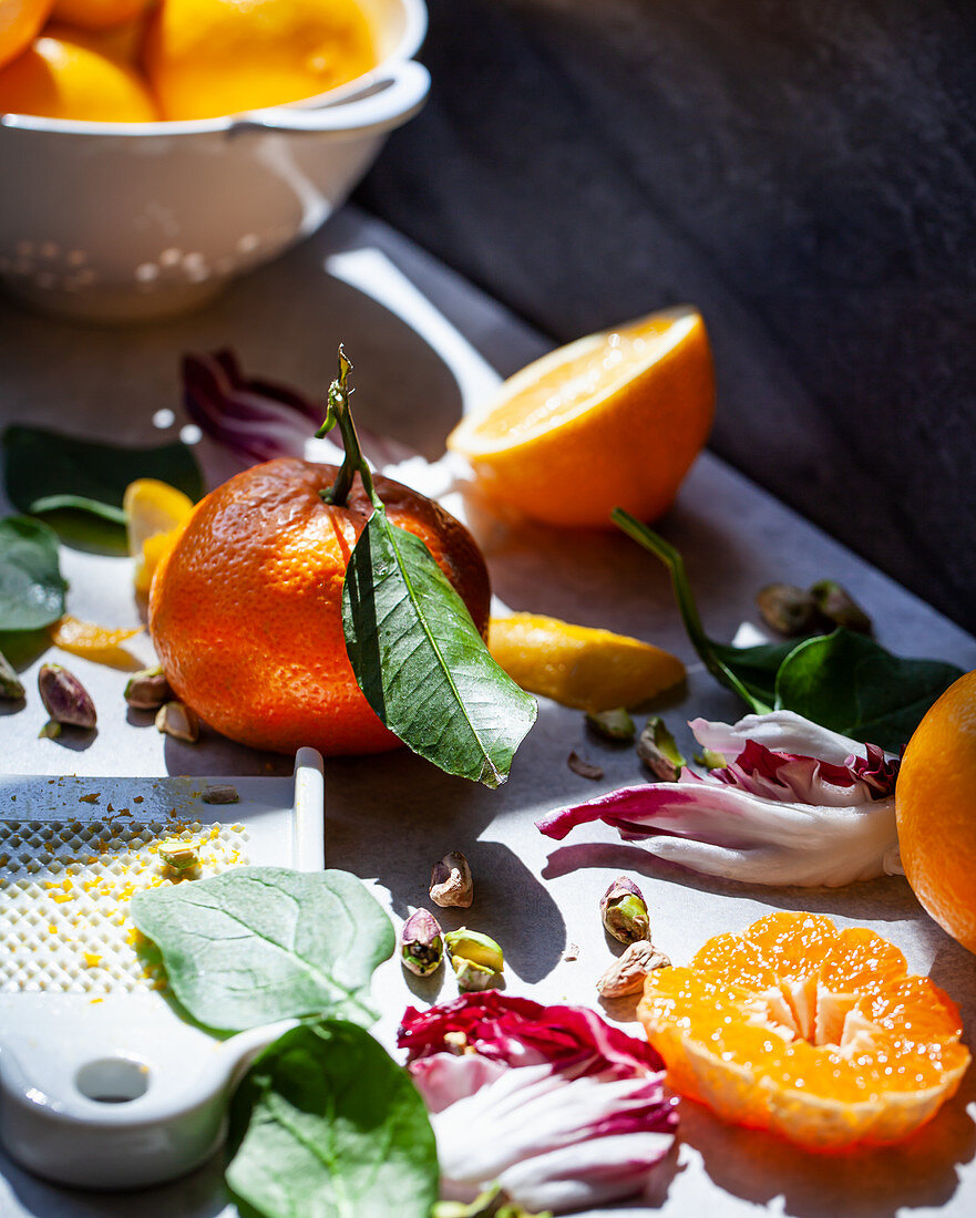 Ingredients for a Salad with Radicchio and Oranges