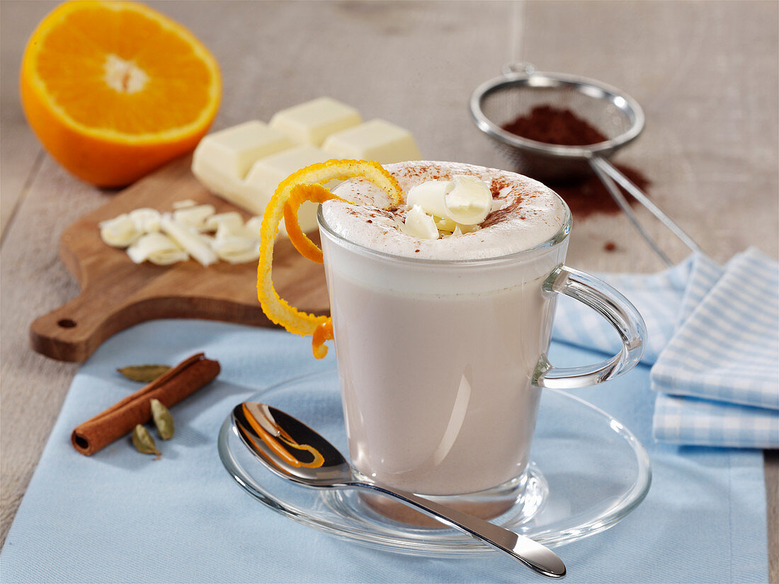 White chocolate punch with rum and orange flavor
