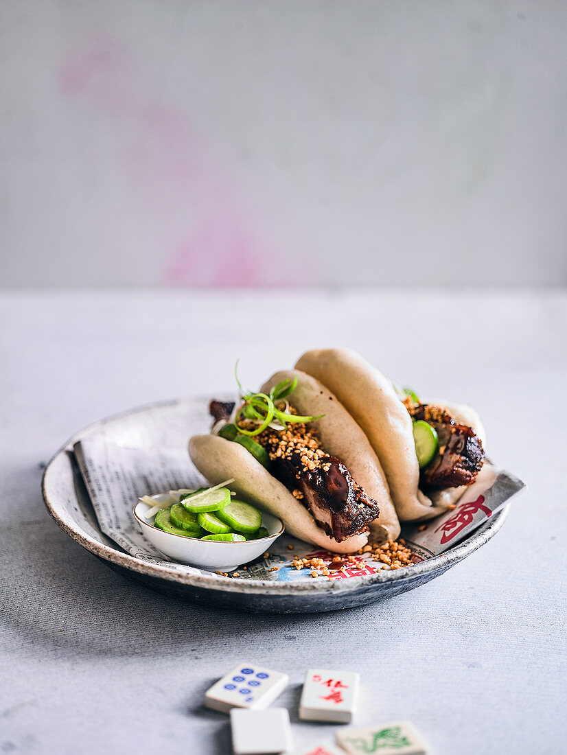 Braised Pork Belly Bao Buns with Crushed Peanuts