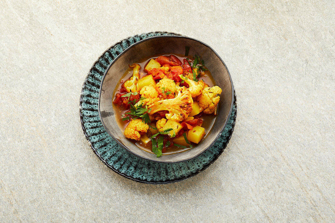 Indian potato and cauliflower curry