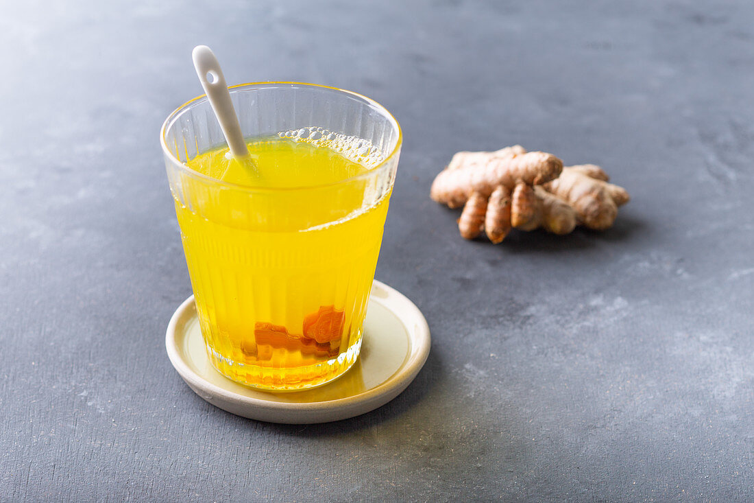 Turmeric tea with ginger and lemon
