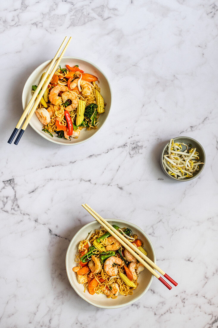 Prawn Chow Mein mit Ramennudeln