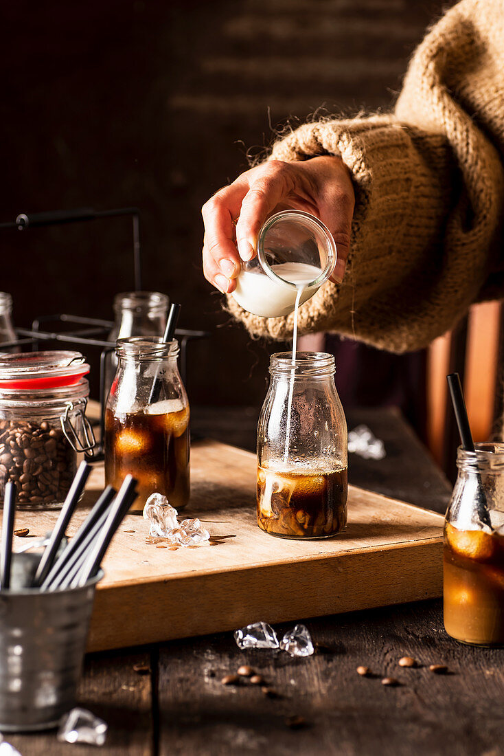 Eiskaffee zubereiten