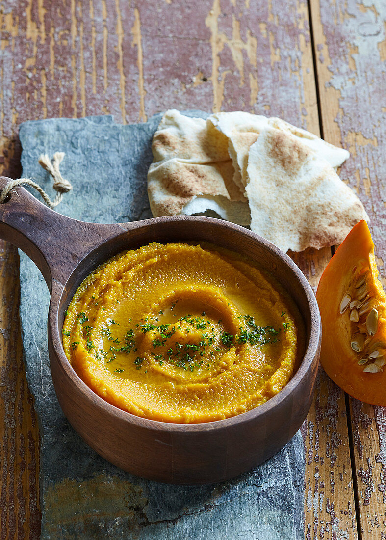 Pumpkin hummus