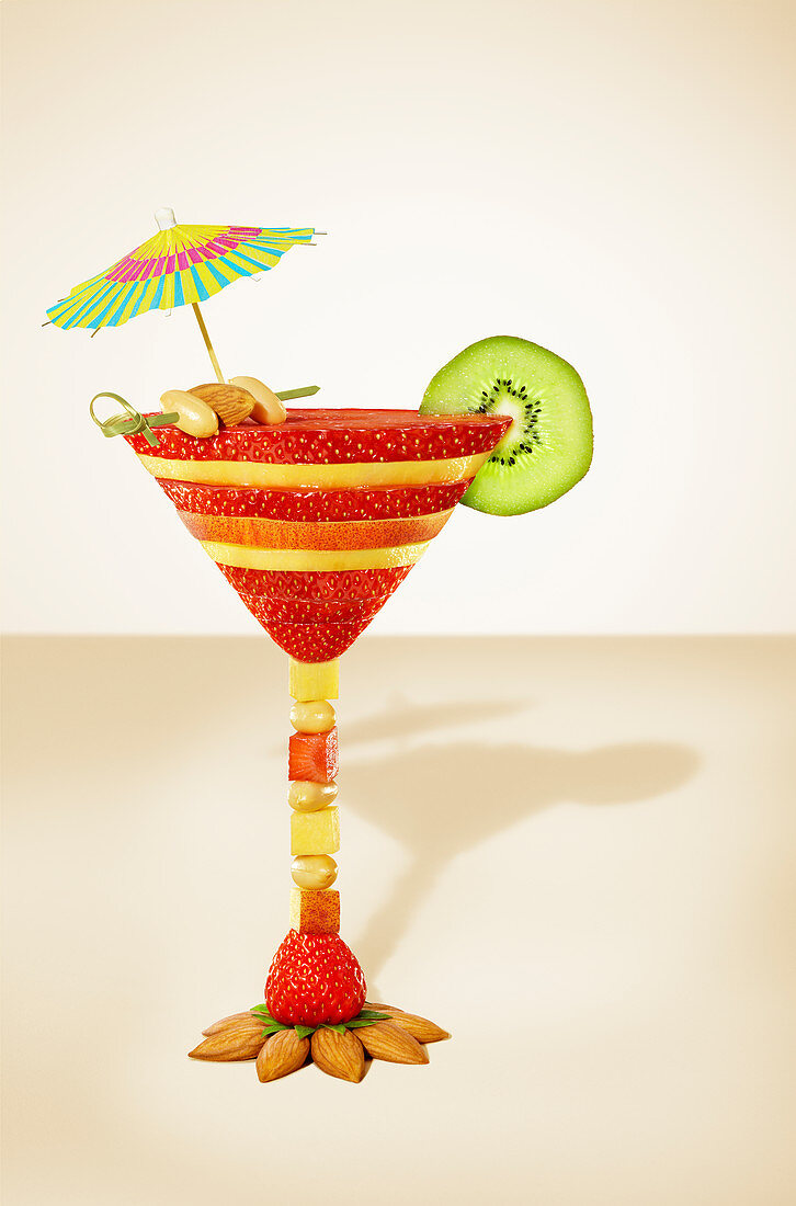 Cocktail cup composition with sliced fruit and nuts