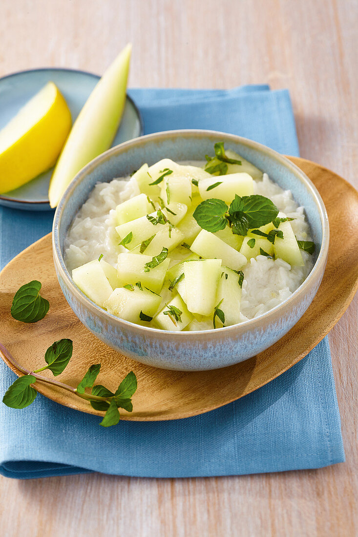 Coconut rice with mint melon