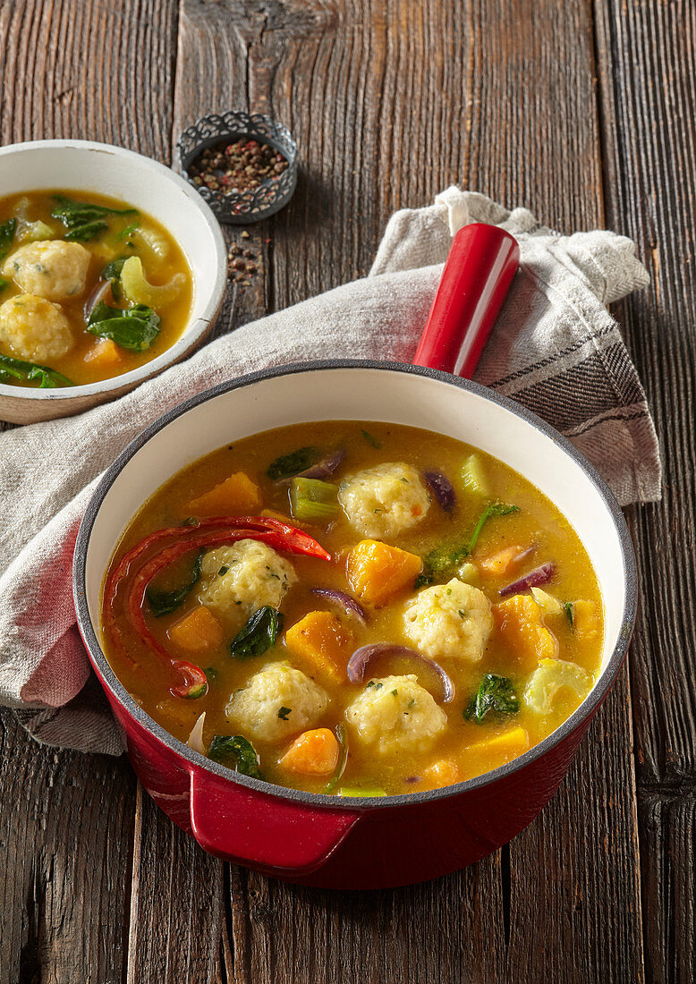 Stewed vegetables with cheese gnocchi