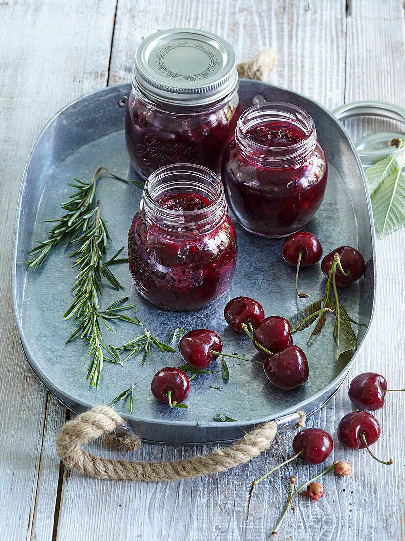 Spicy sour cherries - compote